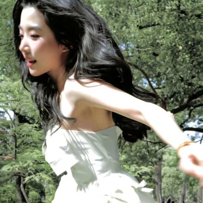 正是青春璀璨时